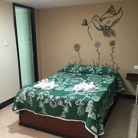 Hotel June Puebla Zewnętrze zdjęcie